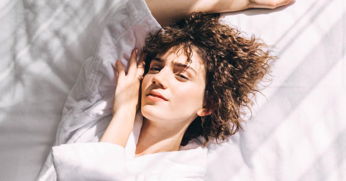 3 Things Your Skin Does at Night Without You Knowing